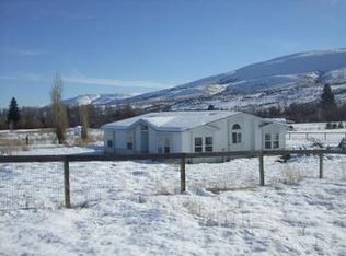 1102 South Fork Ahtanum Rd, Yakima, WA 98903