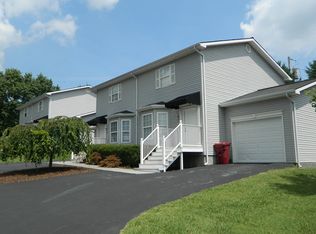 637 Princeton Rd, Johnson City, TN 37601