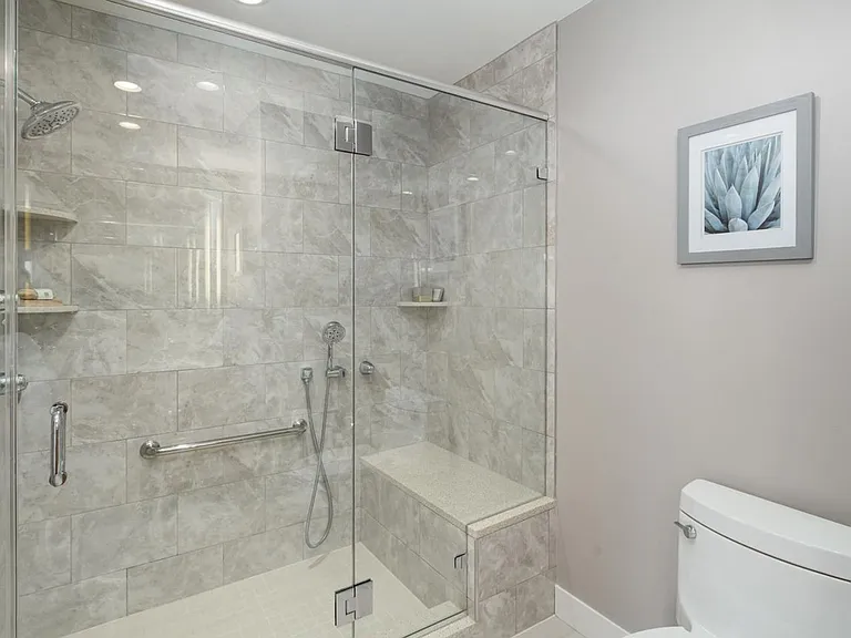 2138 Lombard St #2A — Photo 12