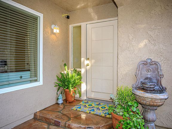 3rd image of 180 Conifer Cir