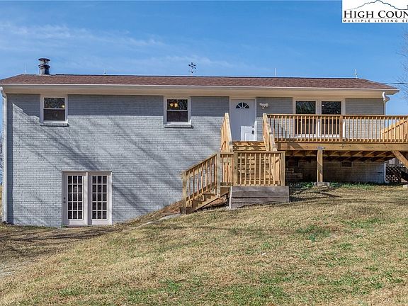 4th image of 5595 Rockford Drive