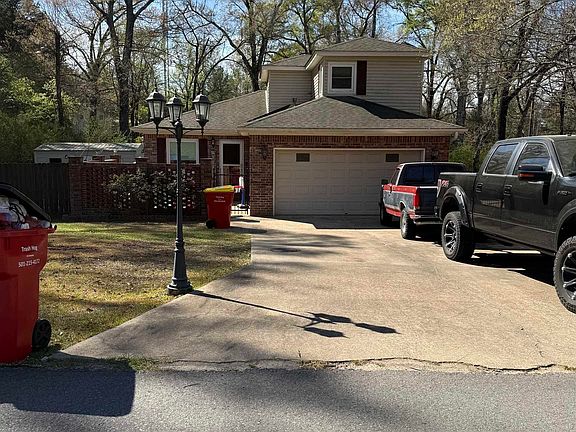 2nd image of 2 Winthrop Rd