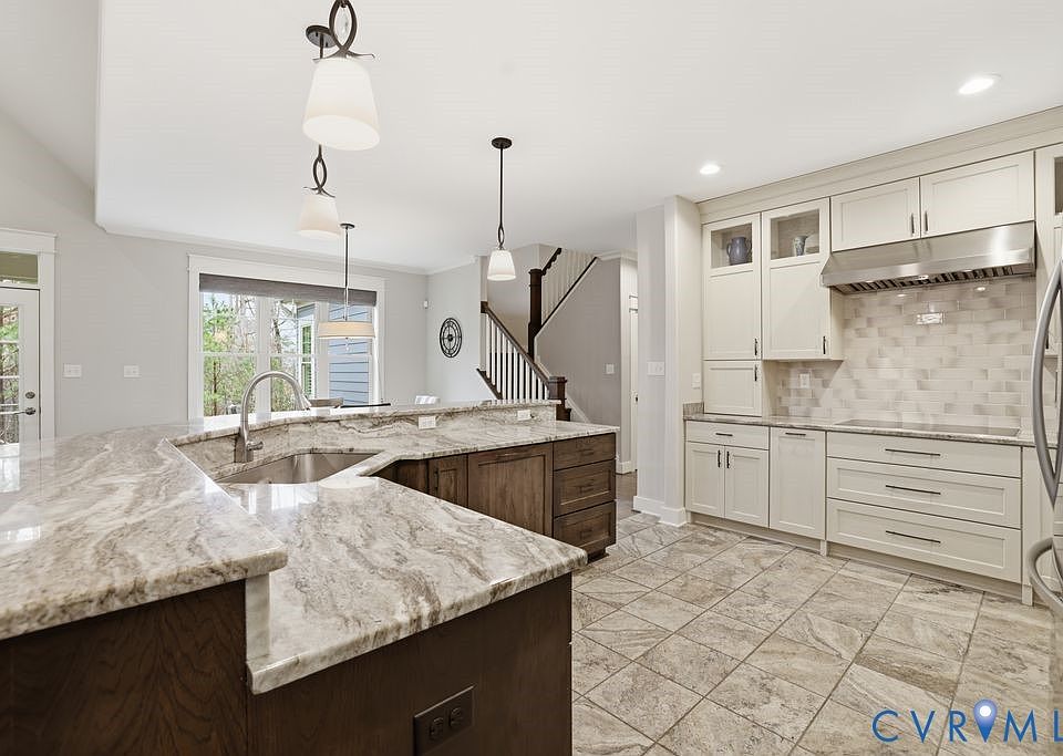 1st image of 7607 Rock Cress Dr