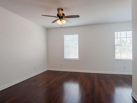 2nd image of 186 Soriano Dr #1