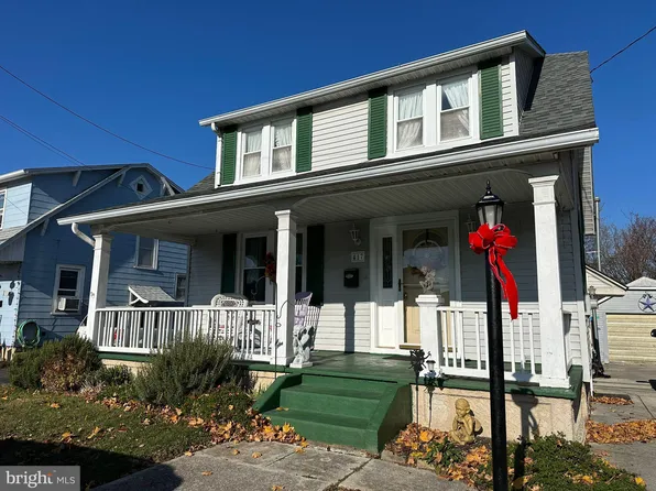 417 W Elm Ave, Hanover, PA 17331