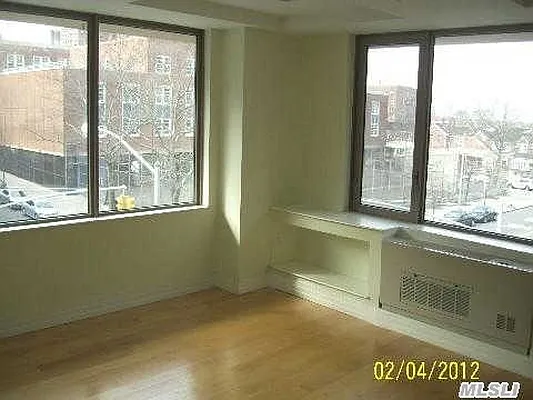 Rented by Prime Realty | media 28