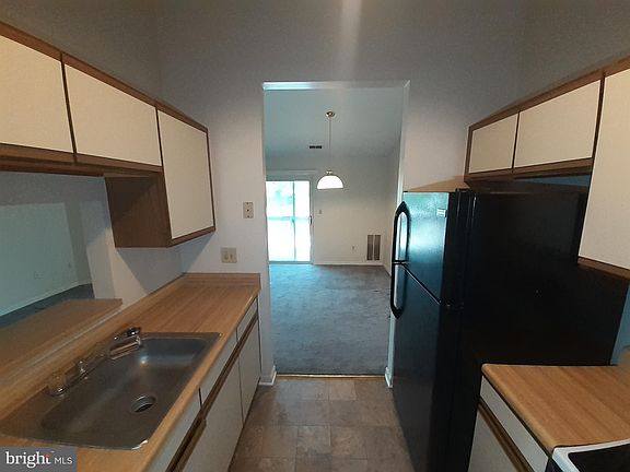 5th image of 105 Three Coin Way Unit 304