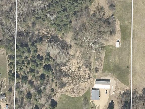 5th image of 10380 Seventeen Mile Rd