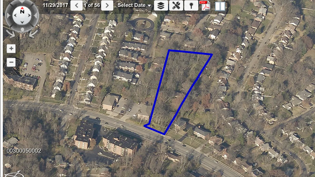 5550 Beechmont Ave photo 1