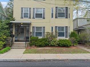 2 Bennett St, Woburn, MA 01801