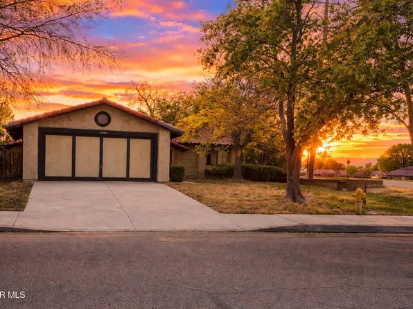 1002 E Avenue J6, Lancaster, CA 93535