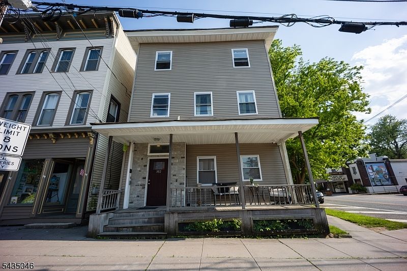 1st image of 302 Front St