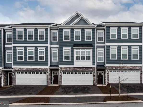 560 Brandywine Dr, State College, PA 16801