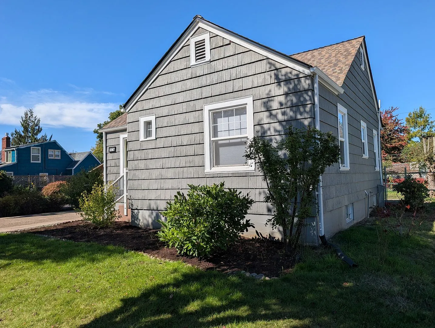 Cute 3-Bedroom, 2-Bath Home With Extra Space! — Photo 4