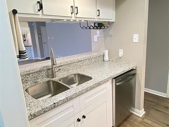 4th image of 1500 Bay Area Blvd #330