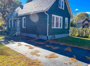 18 Langham St, Rochester, NY 14621