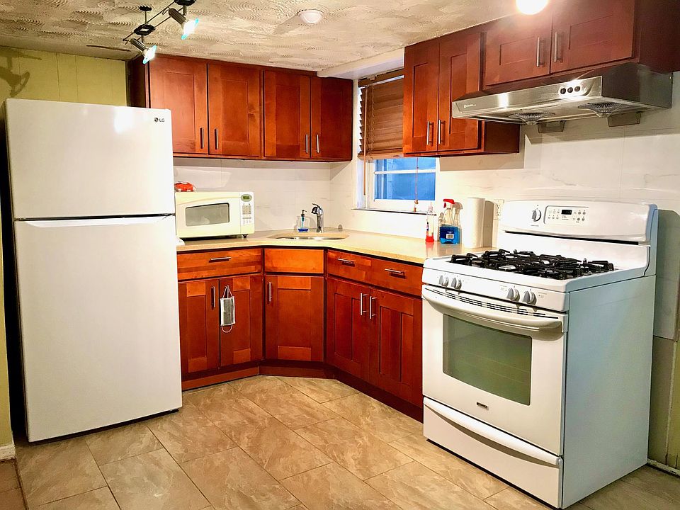 1st image of 123-22 Lax Ave #1