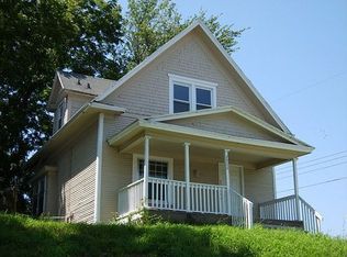2300 Kensington Ave, Kansas City, MO 64127