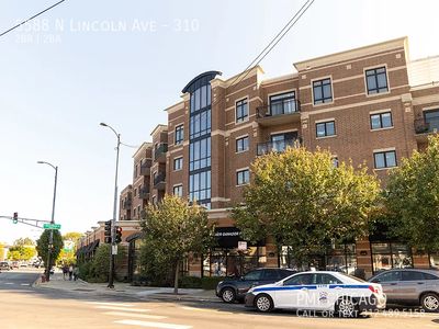 5588 N Lincoln Ave APT 310, Chicago, IL, 60625