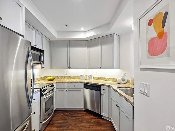 3rd image of 2001 McAllister St Unit A120