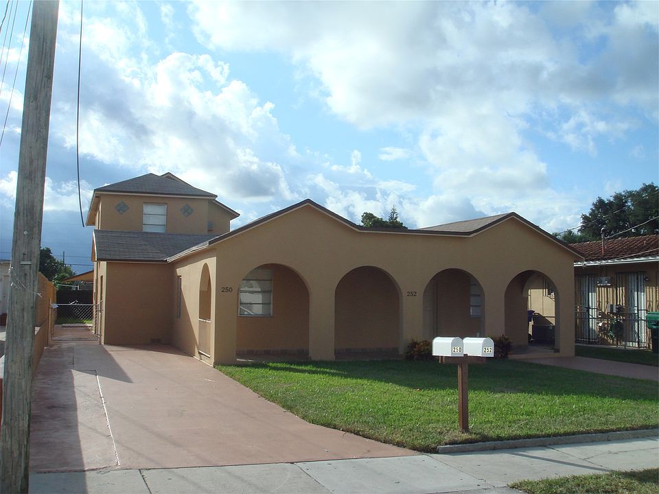 1st image of 250 NW 49th Ave