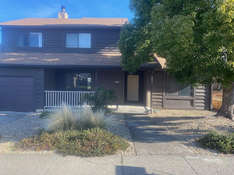 1st image of 18331 Serpilio Dr