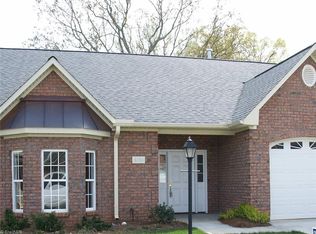 6184 Stadium Ridge Ct, Clemmons, NC 27012