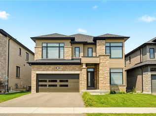 147 Midland Pl, Welland, ON L3B 0H4