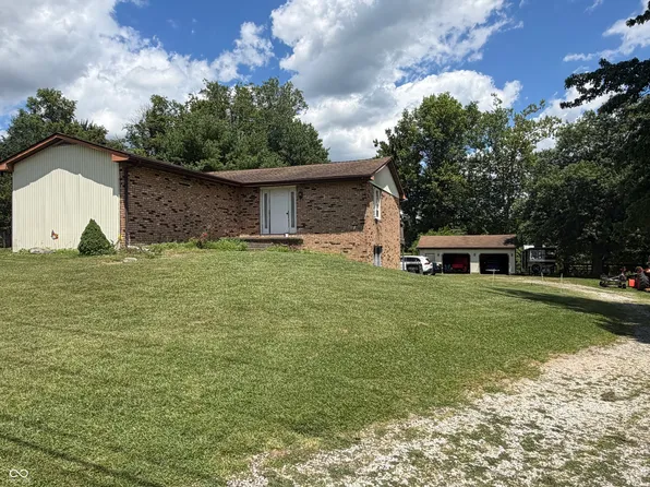 8137 N Us Highway 31, Seymour, IN 47274