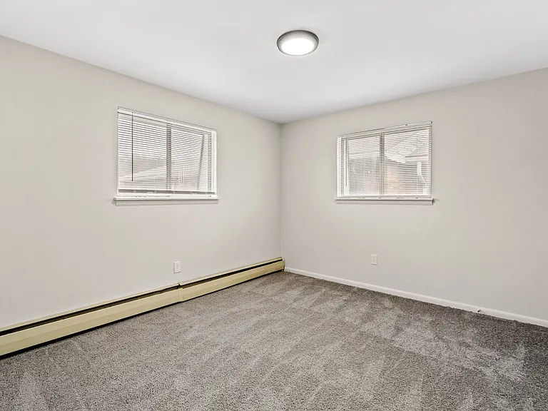 427 Wayne St — Photo 21