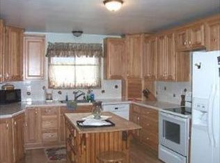 3209 E Erie Rd, Erie, MI 48133