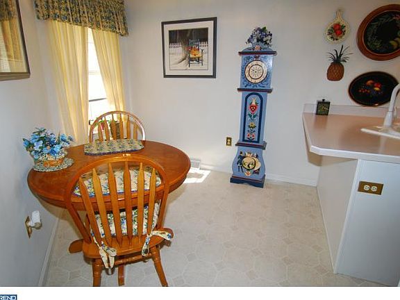 Breakfast Room