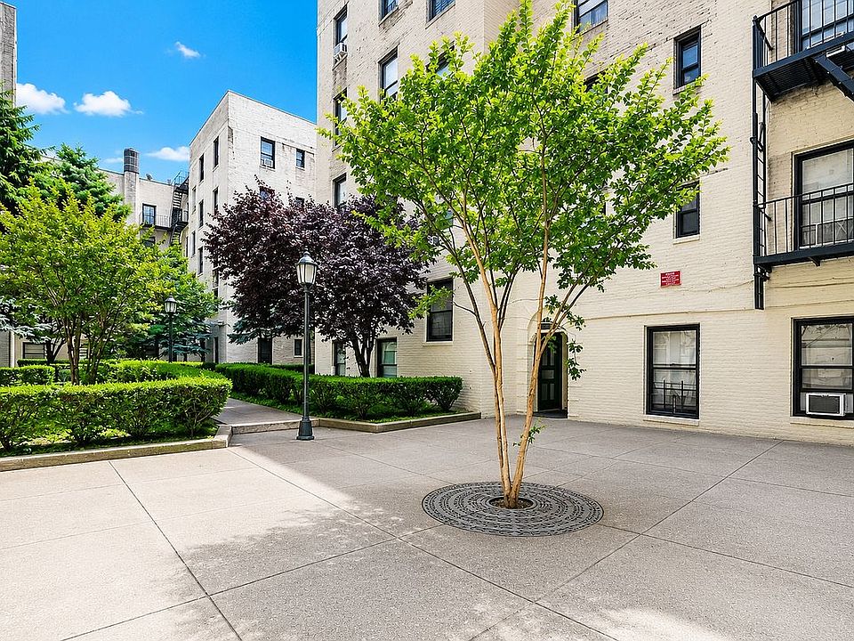 1st image of 21-15 33rd St #4