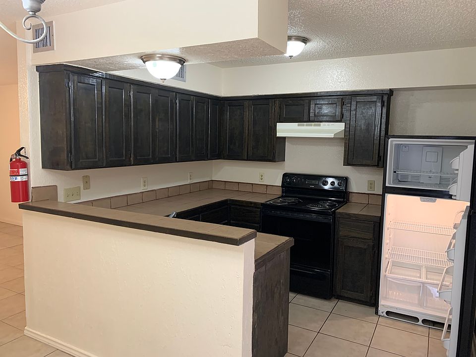 1st image of 4717 N 11th St APT 28
