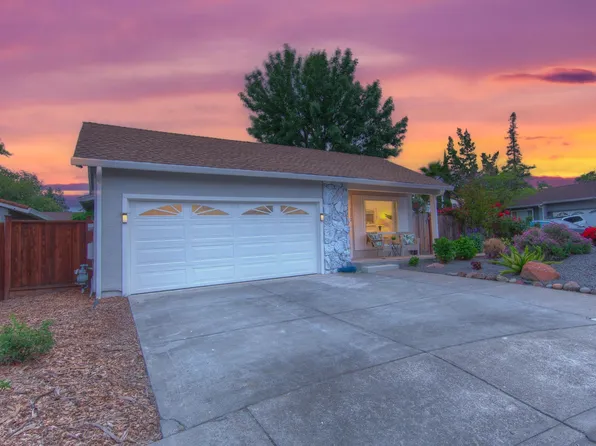 1392 Springview Ct, Concord, CA 94521