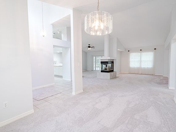 5th image of 51 Carriage Creek Way