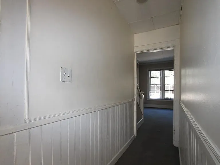 33-37 Grant St / 60 Clarke St — Photo 7