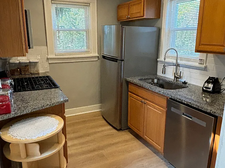 3839 California Ave #2 — Photo 4