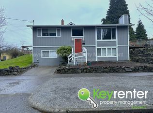 2215 N Madison St, Tacoma, WA 98406