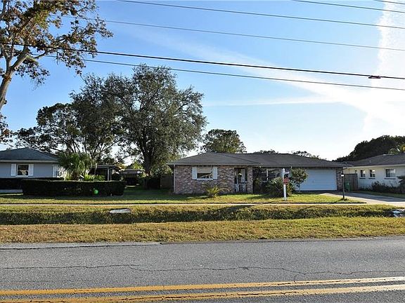2nd image of 156 Lake Tarpon Dr