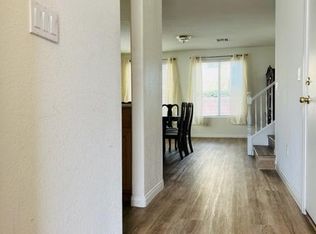 8448 Ravencrest St, Las Vegas, NV 89139