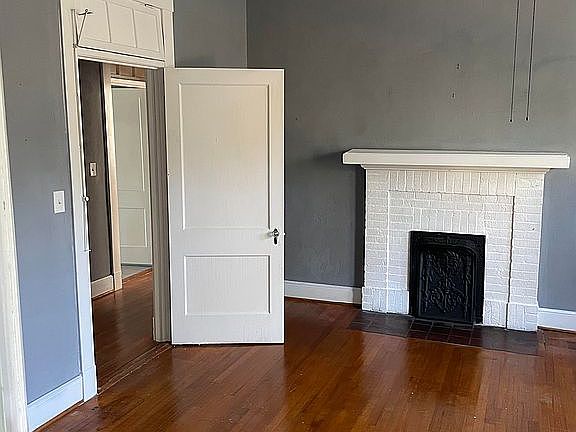 5th image of 515 W Pine St