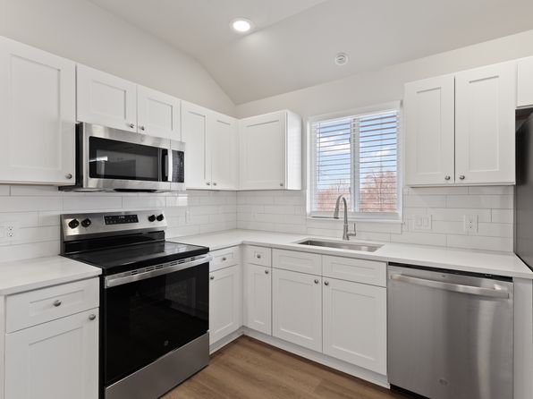 1940 W Cadmus Rd #103