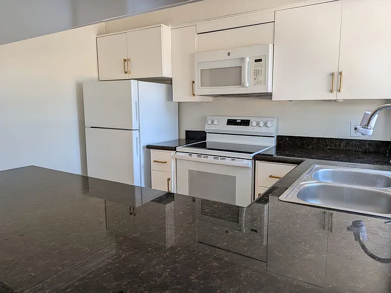 7930 Mission Center Ct #K — Photo 15