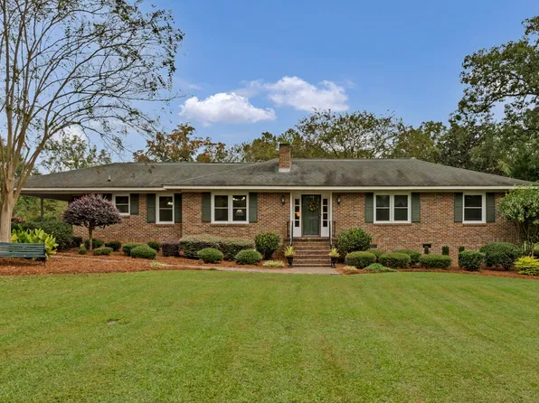 115 E Wheeler Cir, Saluda, SC 29138