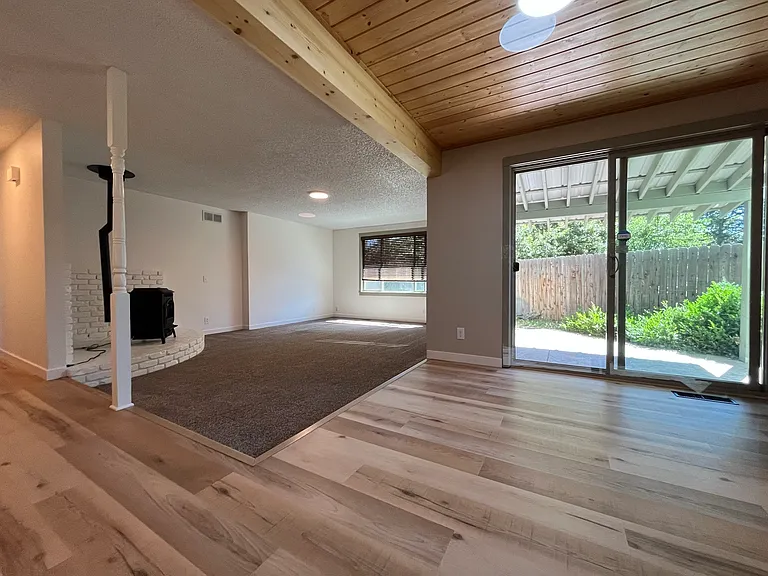 2806 NE Shepard Rd #1 — Photo 4