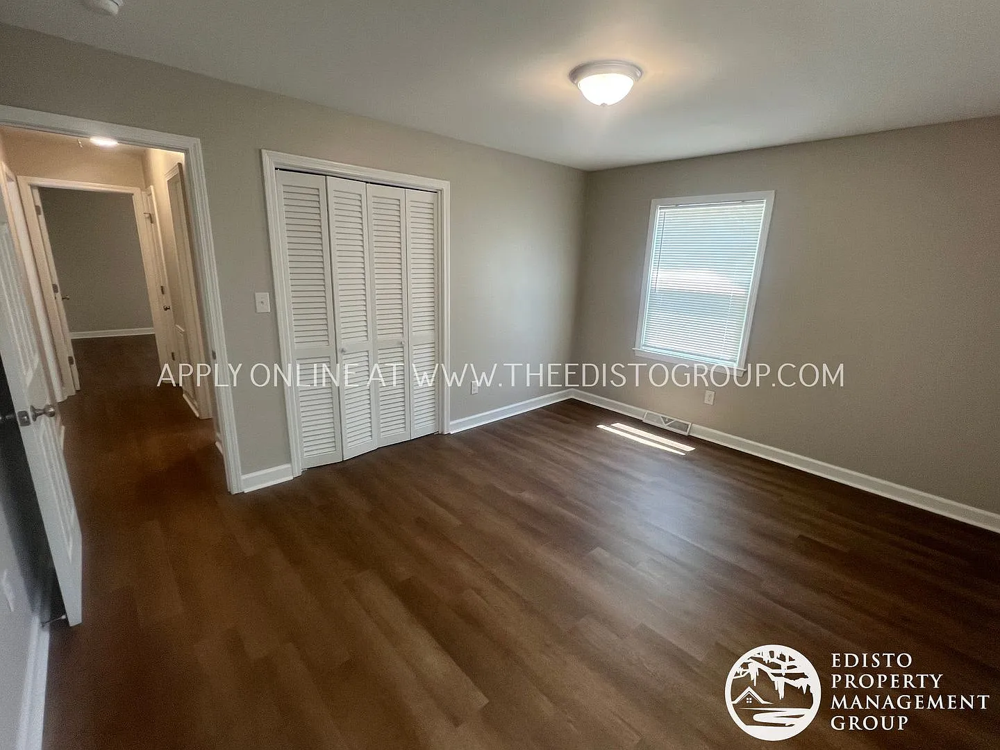 1211 - 1215 Ellis Avenue — Photo 4
