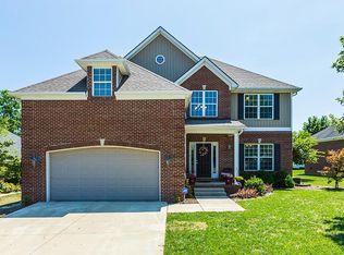 112 Stone Cove Dr, Paris, KY 40361