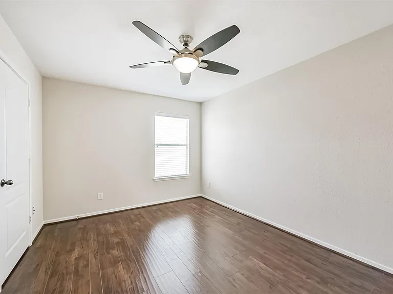 2601 Hewn Rock Way — Photo 26