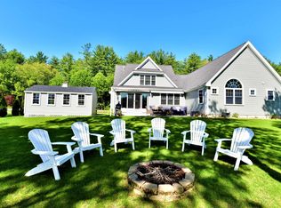 45 Falcon Ln, Hooksett, NH 03106